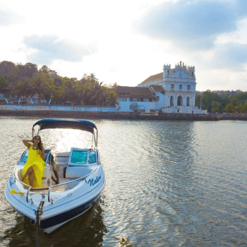 What to see when you go Sightseeing on a Yacht in Goa